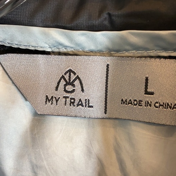 My trail black nylon jacket size Large - Picture 6 of 11